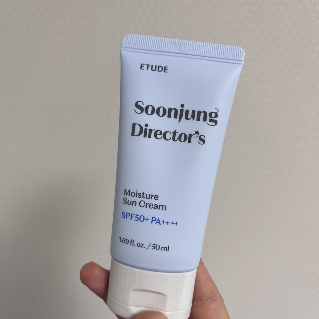 에뛰드 (ETUDE) 순정 디렉터 수분 선크림 [SPF50+/PA++++] review image