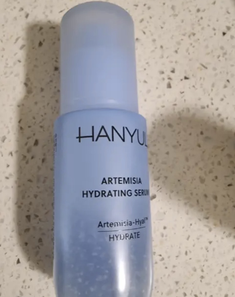 한율 (HANYUL) 어린쑥 속수분 쑥히알 세럼 review image