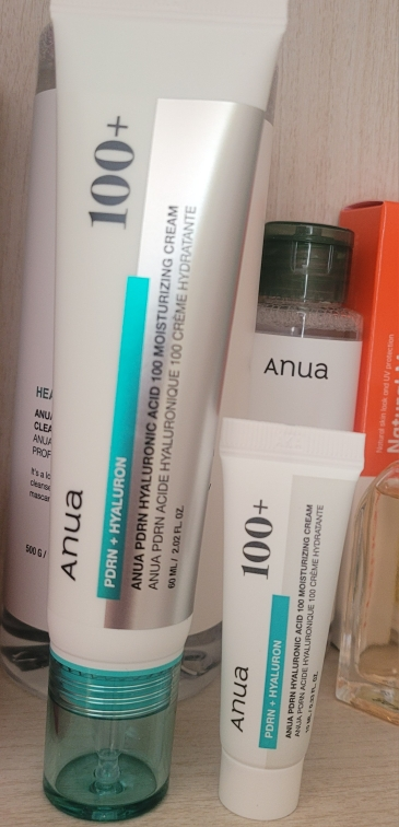 아누아 (Anua) PDRN 히알루론산 100 수분 크림 review image