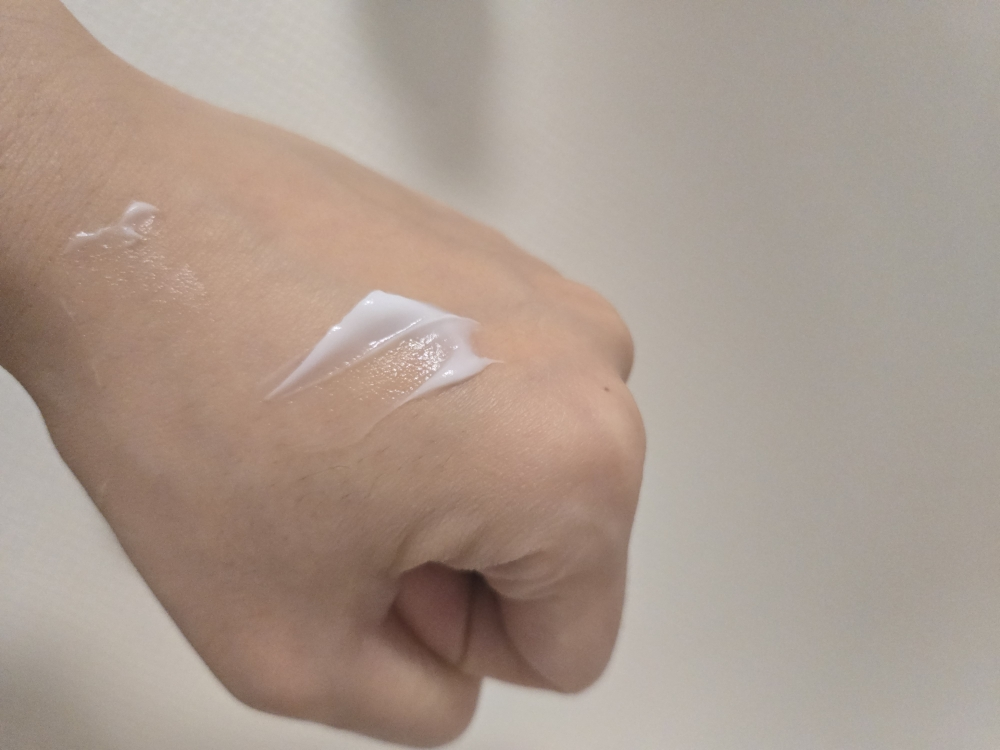 이니스프리 (INNISFREE) 그린티 버터 보습 크림 review image