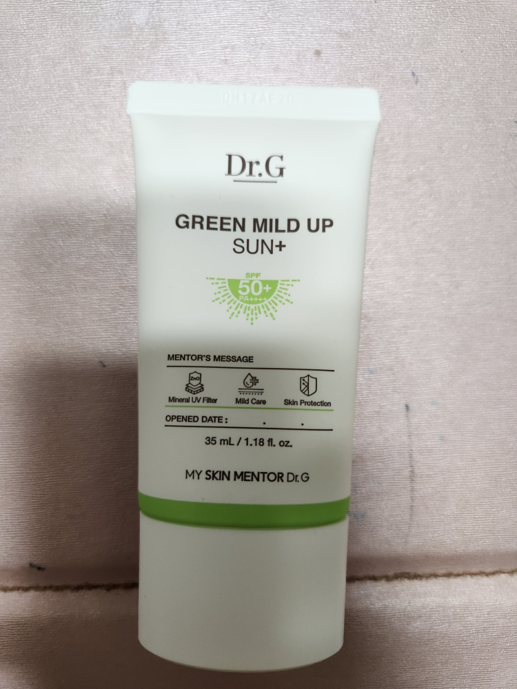 Dr.G Green Mild Up Sun Plus [SPF50+/PA++++] review image