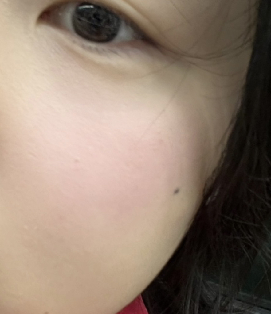 릴리바이레드 (lilybyred) 러브빔 치크밤 [02 #순수빔] review image