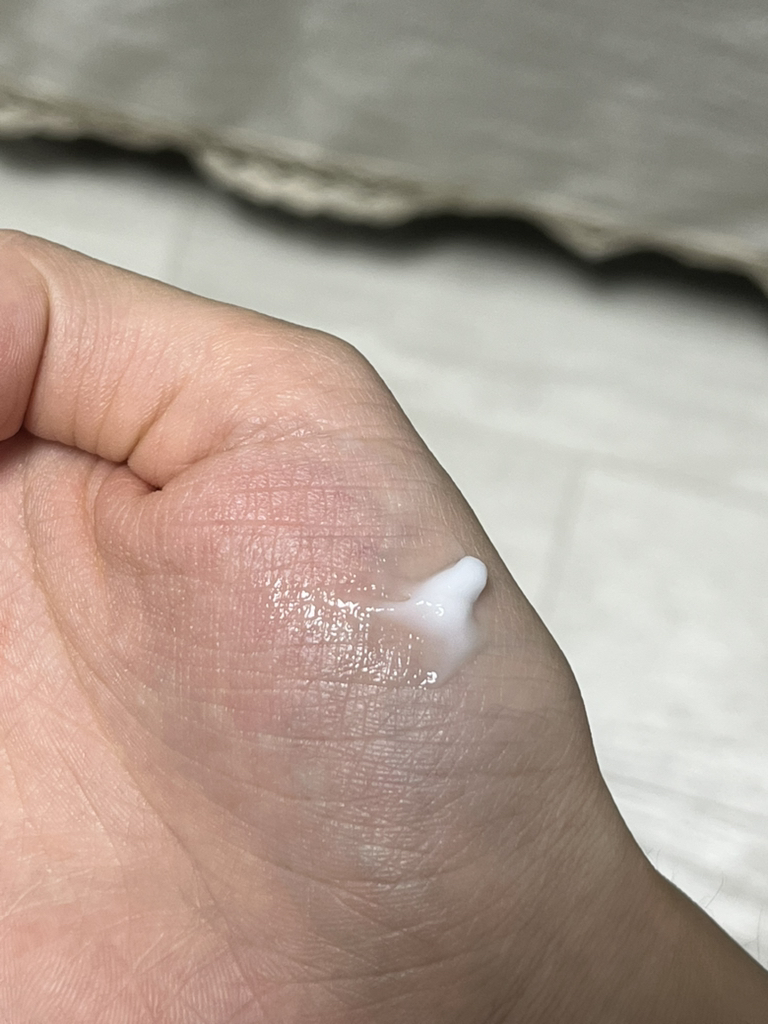 믹순 (mixsoon) 히알레배 포어 블러링 크림 review image