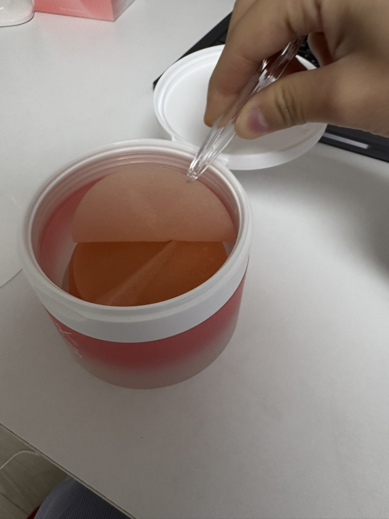 YBK (와이비케이) 핑크 글로우 빔 젤리 패드 review image