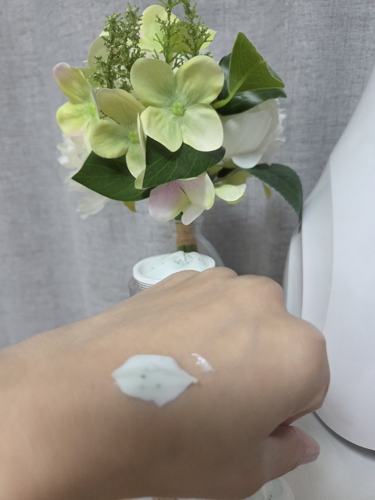 product review image