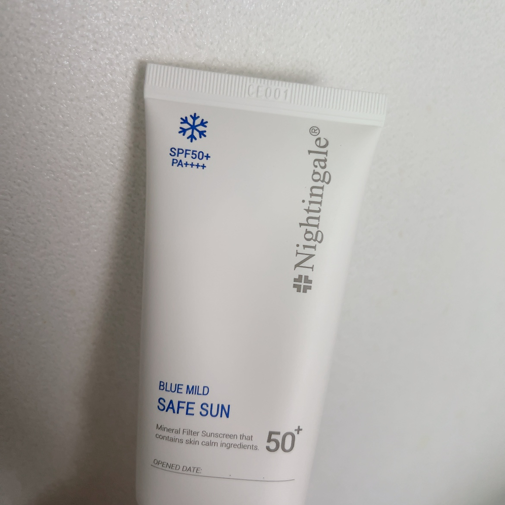 Nightingale 蓝色温和防晒霜 [SPF50+/PA++++] [安全] review image