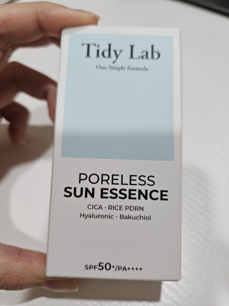 타이디랩 (Tidy Lab) 포어리스 선에센스 [SPF50+/PA++++] review image