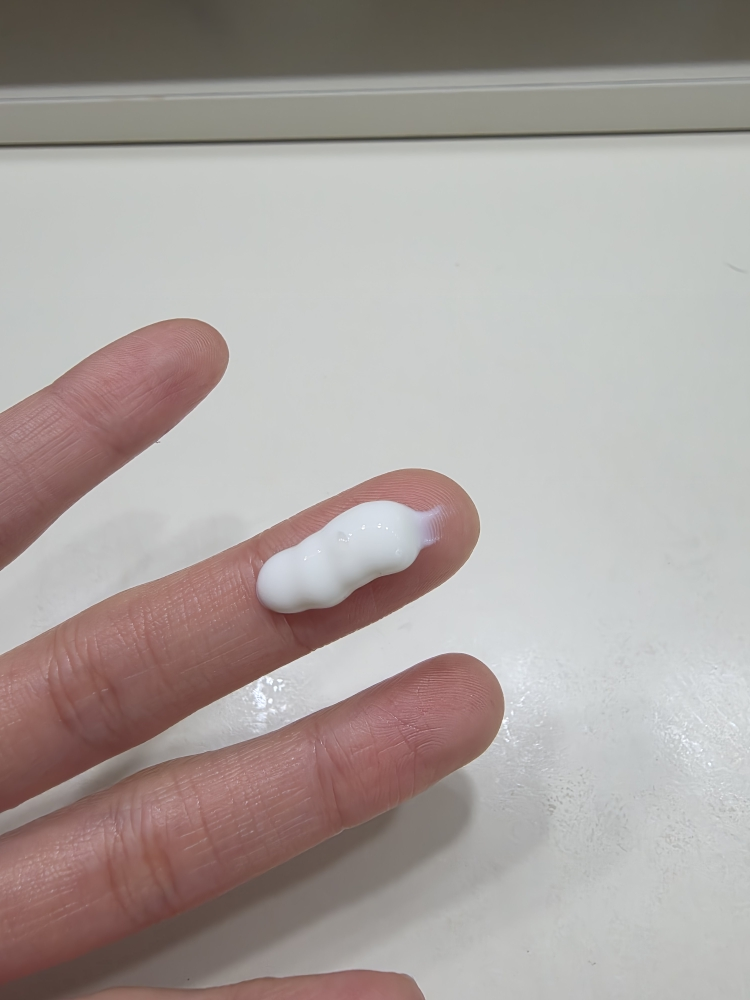 Tidy Lab Forever Sun Essence [SPF50+/PA++++] review image