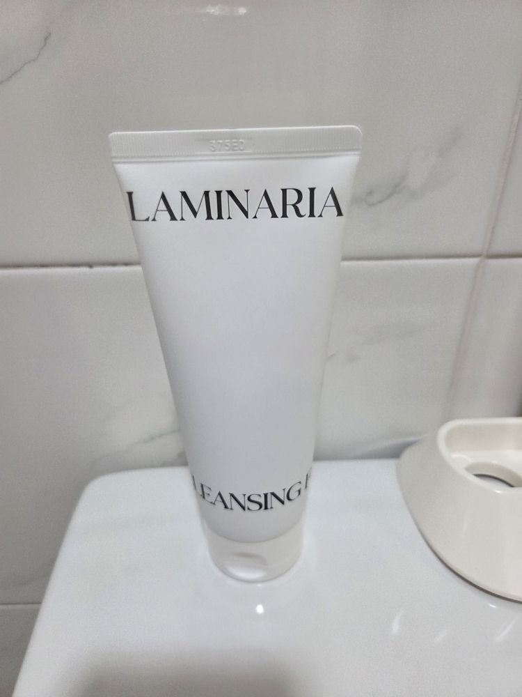 션리 (ShionLe) 다시마 앰플 클렌징폼 review image