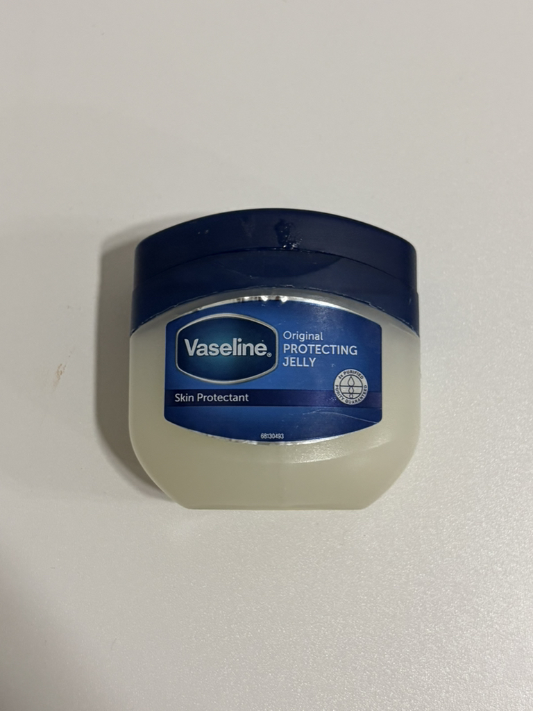 Vaseline (Unilever) Original Protecting Jelly review image