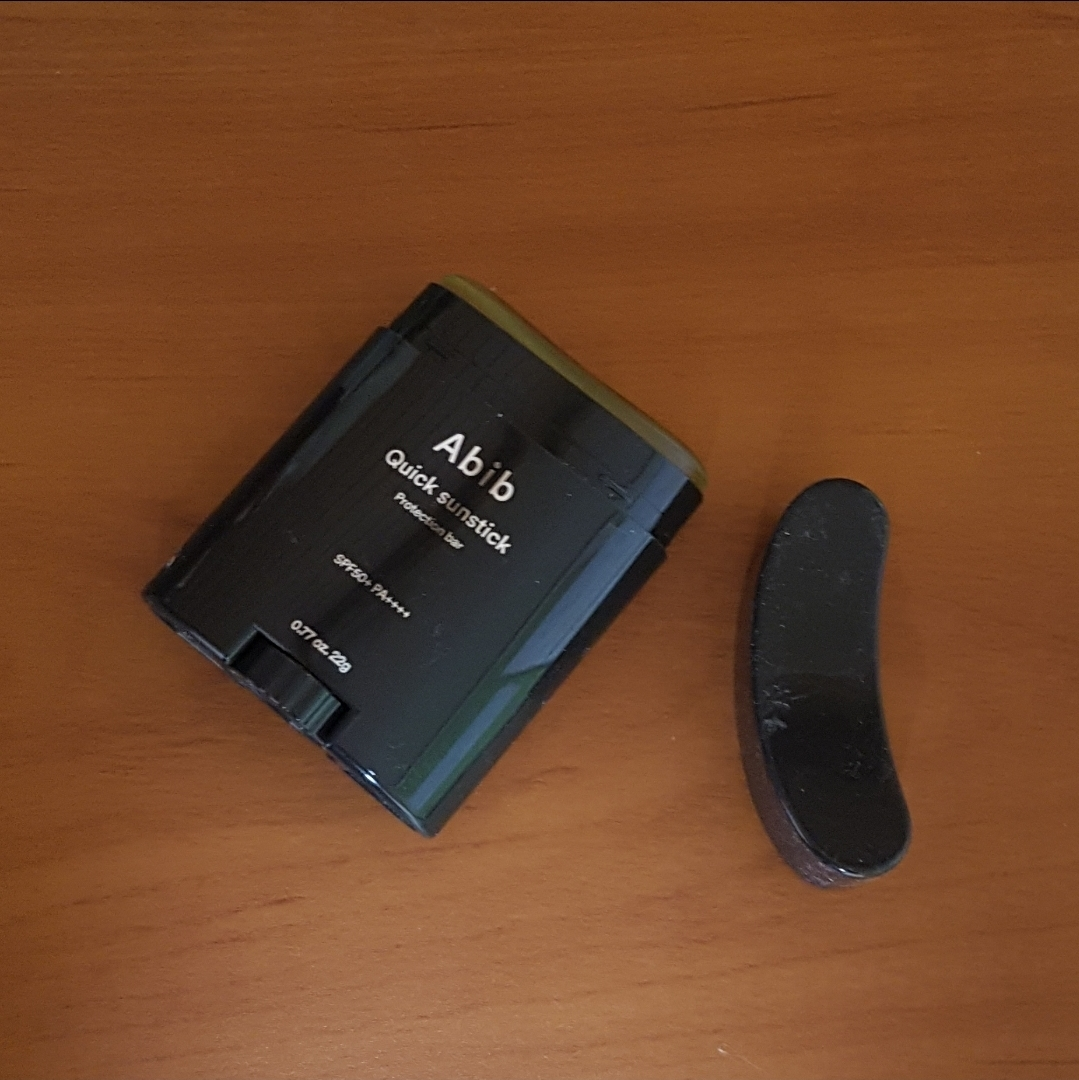 아비브 (Abib) 퀵 선스틱 프로텍션 바 [SPF50+/PA++++] review image