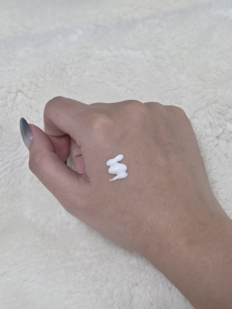 Ảnh đánh giá thực tế của người dùng về Forever Sun Essence [SPF50+/PA++++]