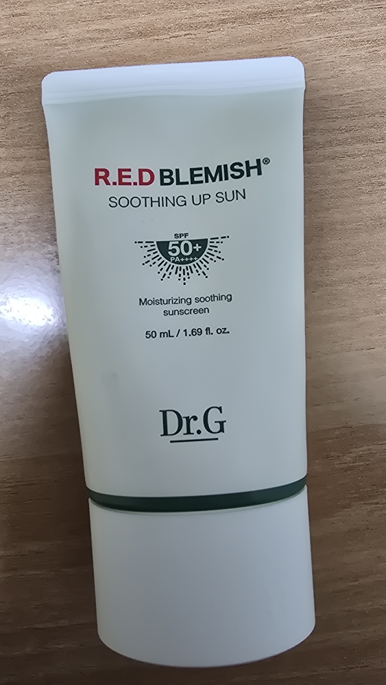 Red Blemish Soothing Up Sun [SPF50+/PA++++]的真实用户使用照片