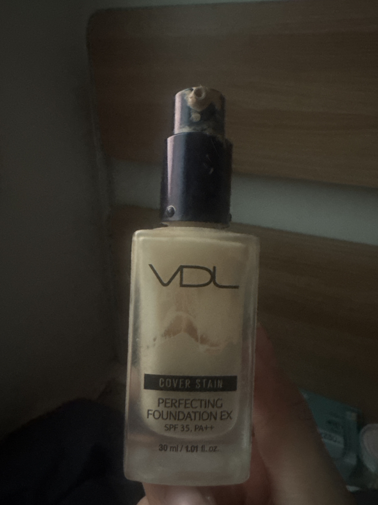 VDL Kem nền hoàn hảo Coverstein [SPF35/PA++] [A03] review image