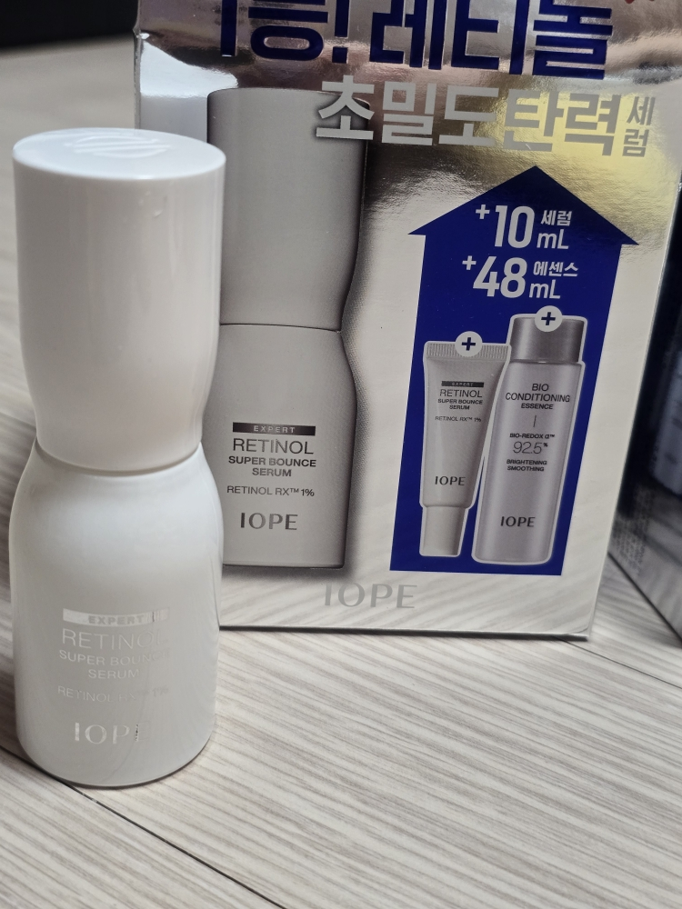 아이오페 (IOPE) 레티놀 슈퍼바운스 세럼 review image