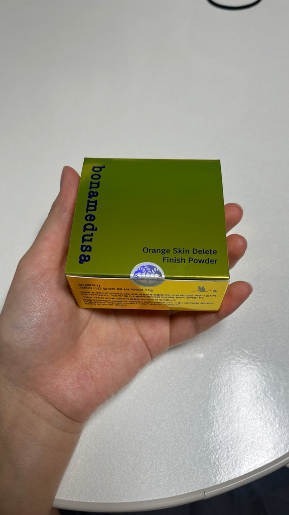 Ảnh đánh giá thực tế của người dùng về Bột phấn hoàn thiện loại bỏ da cam