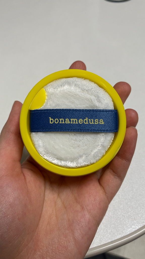 Ảnh đánh giá thực tế của người dùng về Bột phấn hoàn thiện loại bỏ da cam