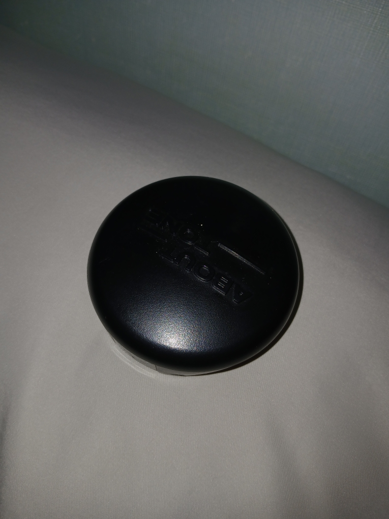 ABOUT_TONE. Bột phấn mờ [02 Light] review image