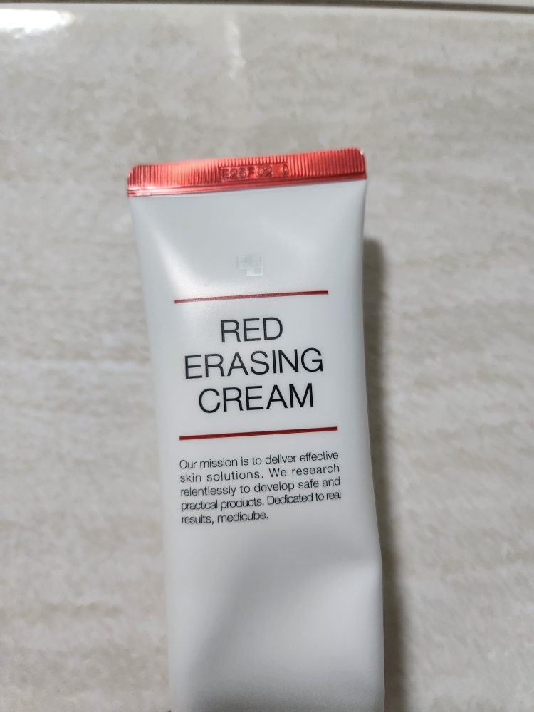medicube Kem tẩy đỏ 2.0 review image