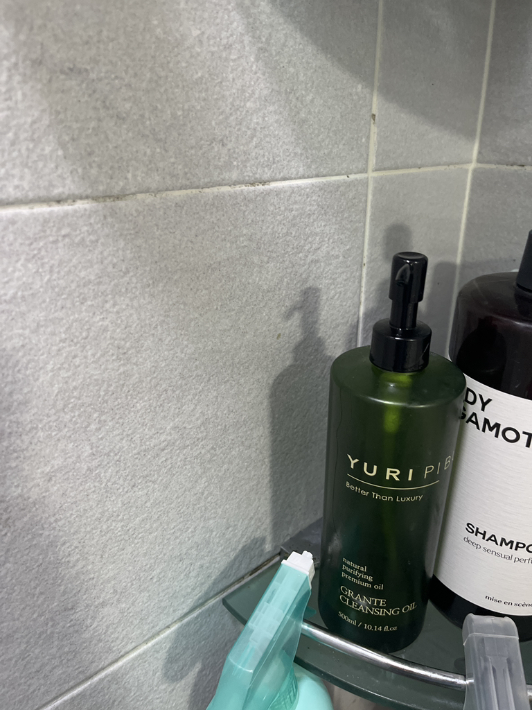 Ảnh đánh giá thực tế của người dùng về Granite Daily Cleansing Oil