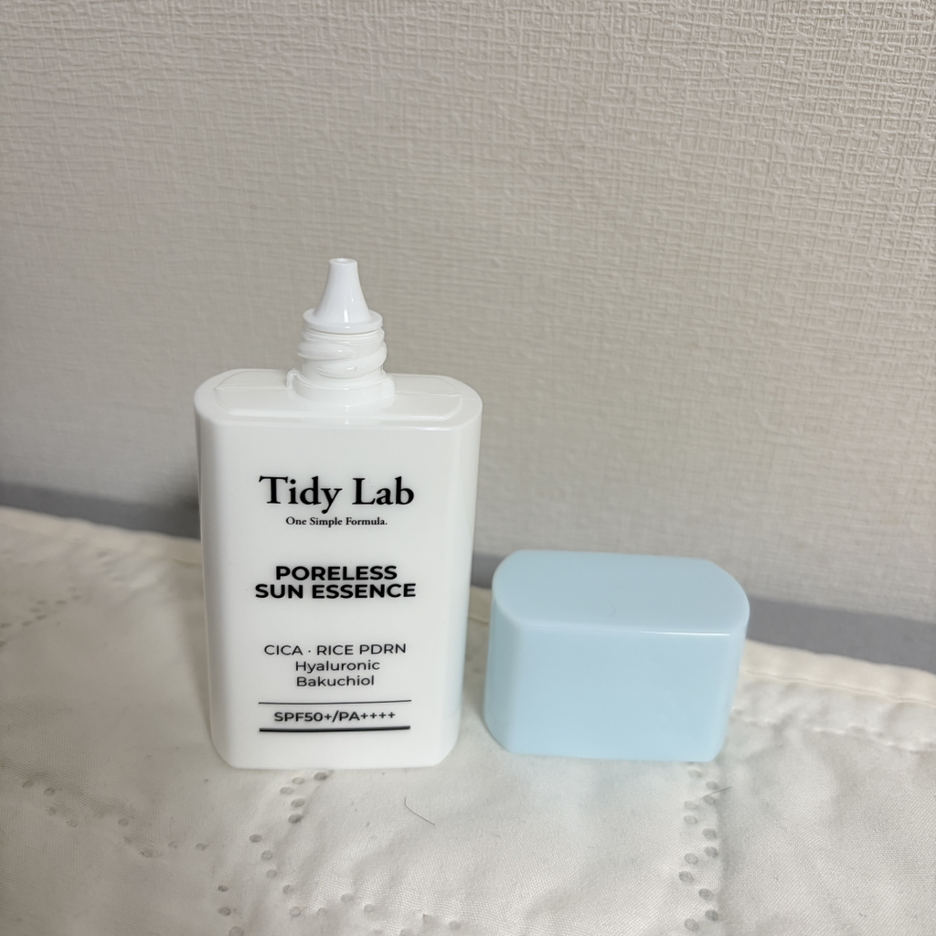 无毛孔防晒精华 [SPF50+/PA++++]的真实用户使用照片