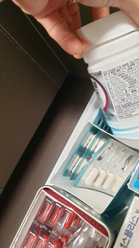 센트룸 (Centrum) 우먼 멀티 비타민 미네랄 review image