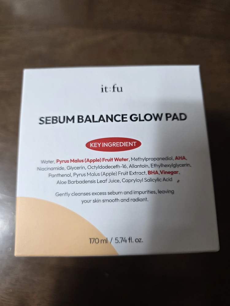it:fu Sebaum Balance Glow Pad review image