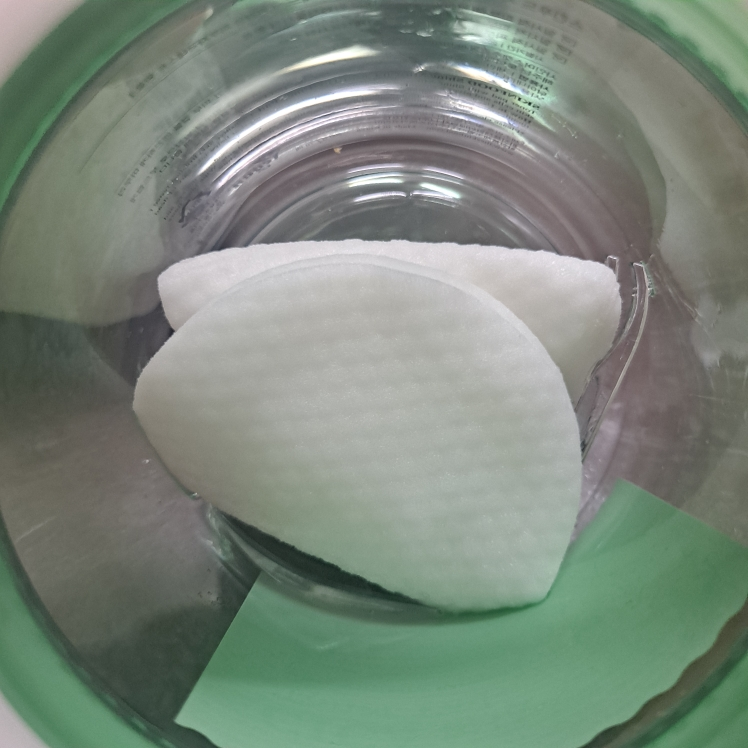 SKINFOOD Shine Muscat Sika Baja Toner Pad review image