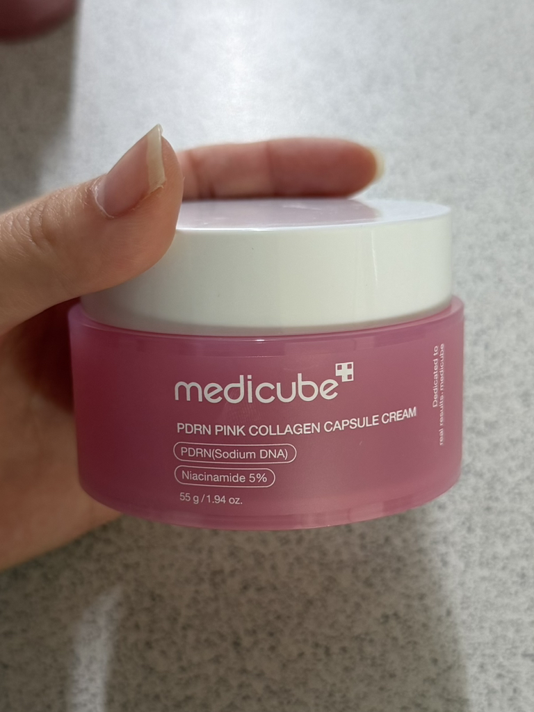 PDRN 粉红色胶原蛋白胶囊霜的真实用户使用照片