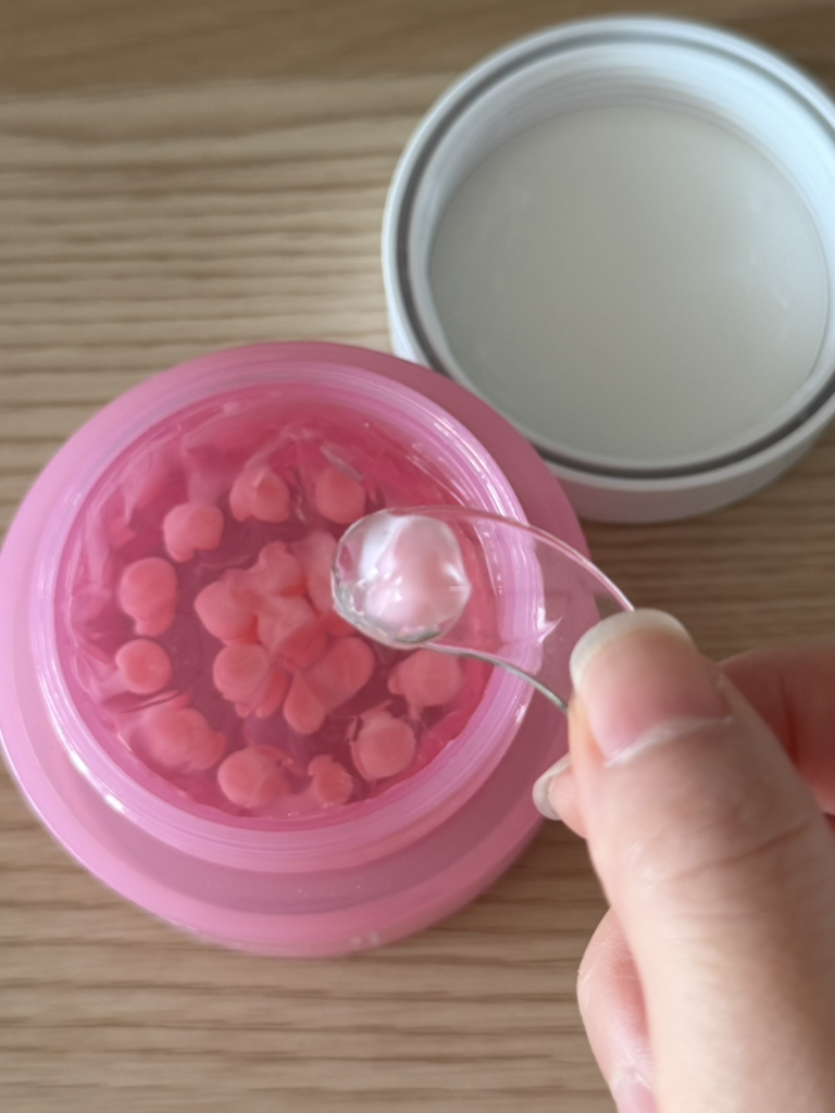 PDRN 粉红色胶原蛋白胶囊霜的真实用户使用照片