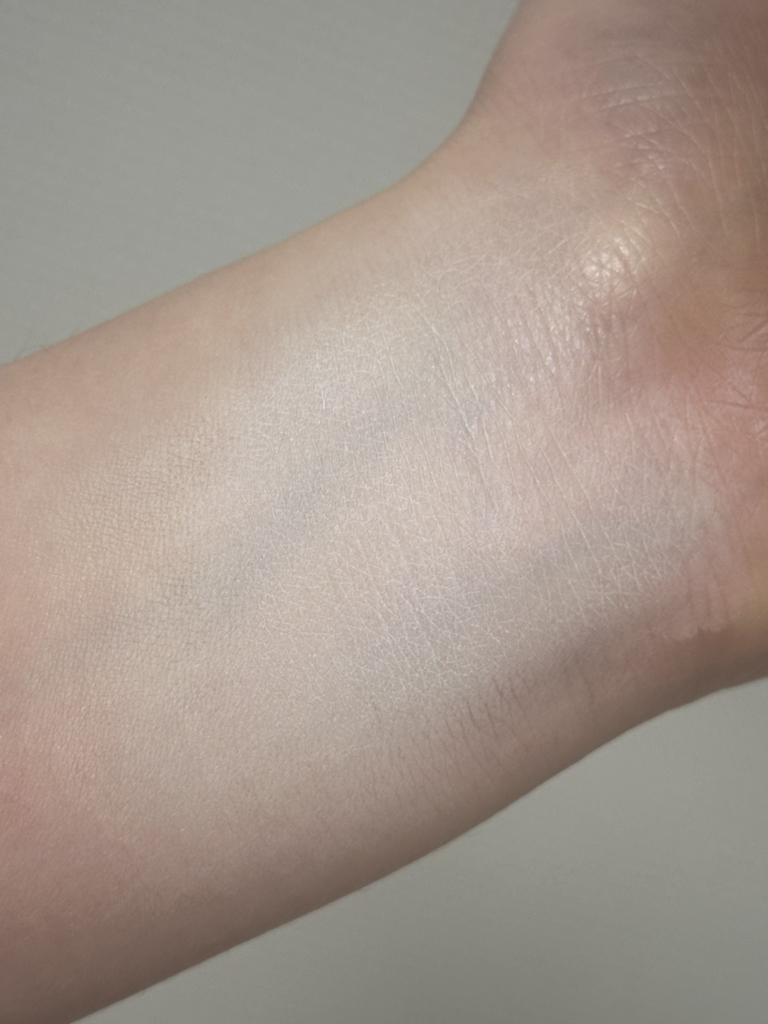 3CE (쓰리씨이) 스킨 핏 커버 리퀴드 컨실러 [화이트] review image