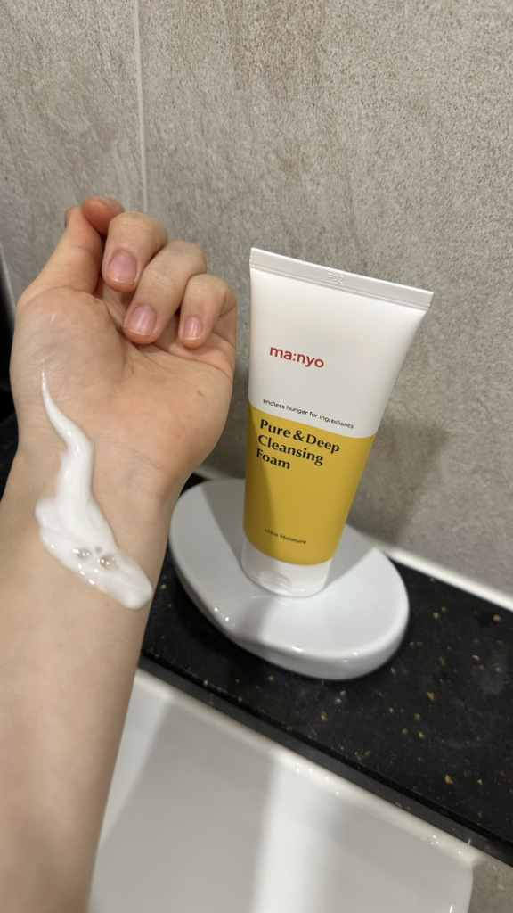 manyo Pure & Deep Cleansing Foam review image