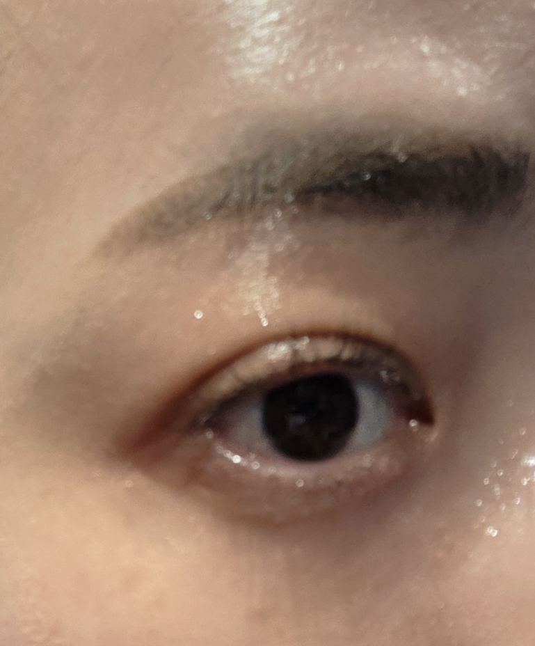 微动活性唇眼卸妆液的真实用户使用照片