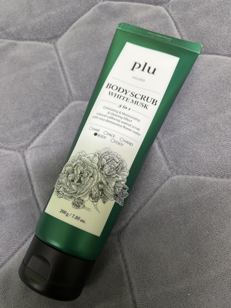 Plu Original Body Scrub [White Musk] review image