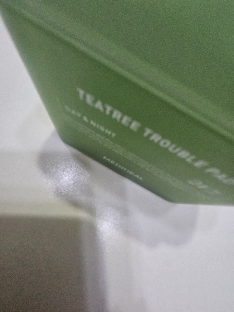 美迪惠尔 茶树烦恼垫 review image