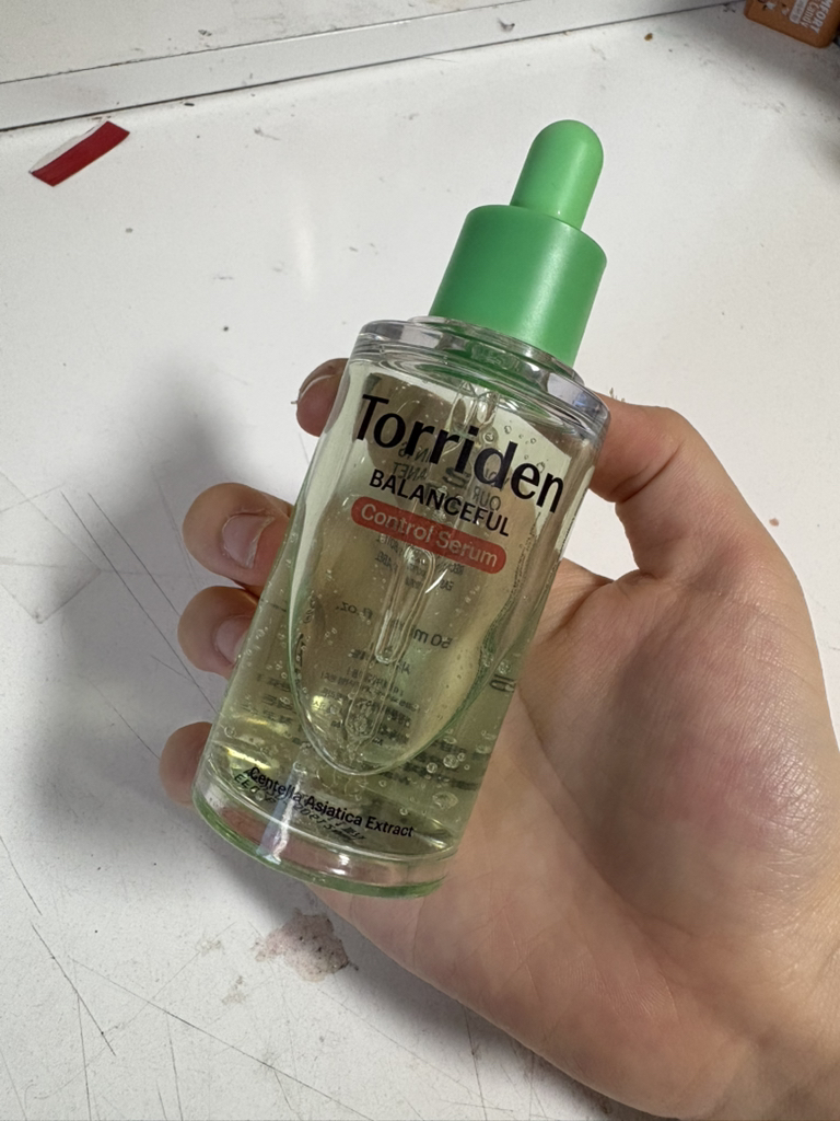 平衡肌肤舒缓控油精华的真实用户使用照片