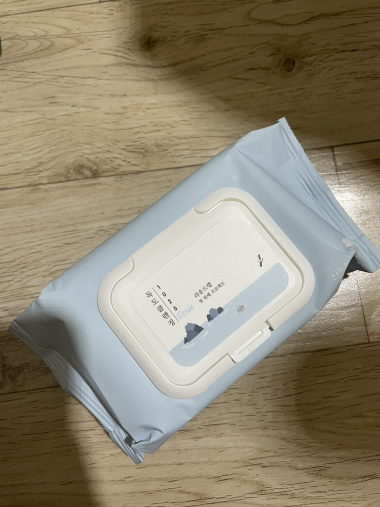 ROUNDLAB 1025 Dokdo Cleansing Tissue review image