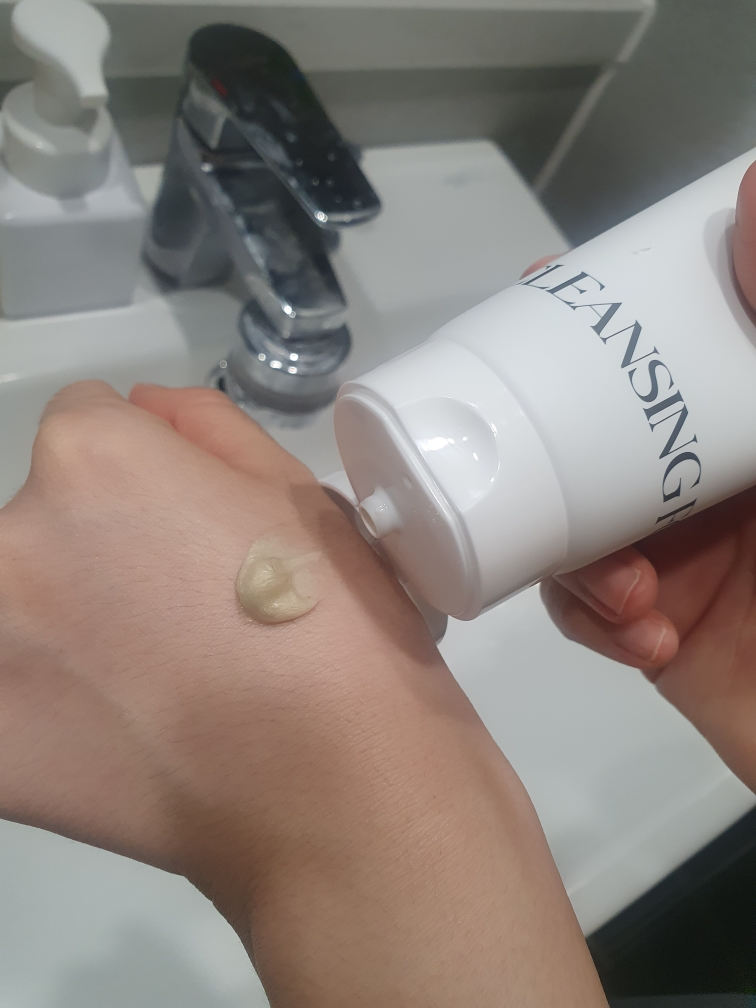 션리 (ShionLe) 다시마 앰플 클렌징폼 review image