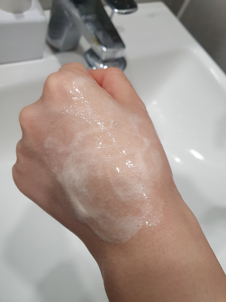 션리 (ShionLe) 다시마 앰플 클렌징폼 review image