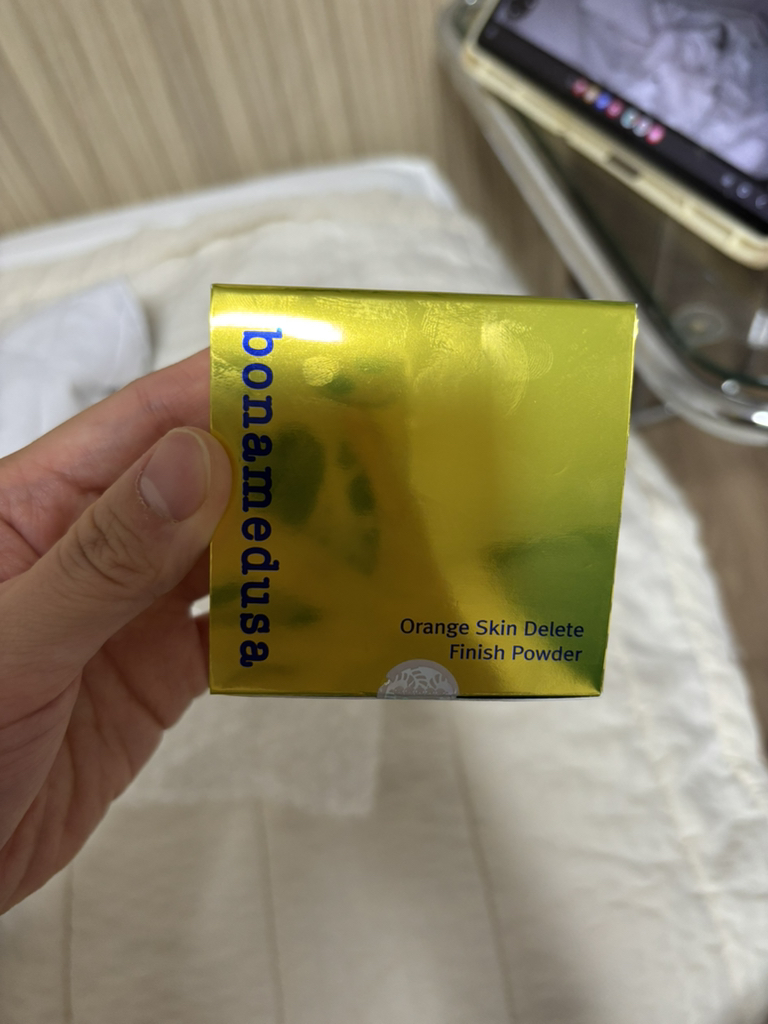 bonamedusa Bột phấn hoàn thiện loại bỏ da cam review image