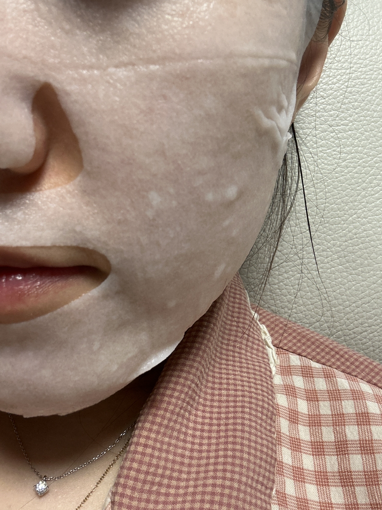 低分子玻尿酸面膜的真实用户使用照片