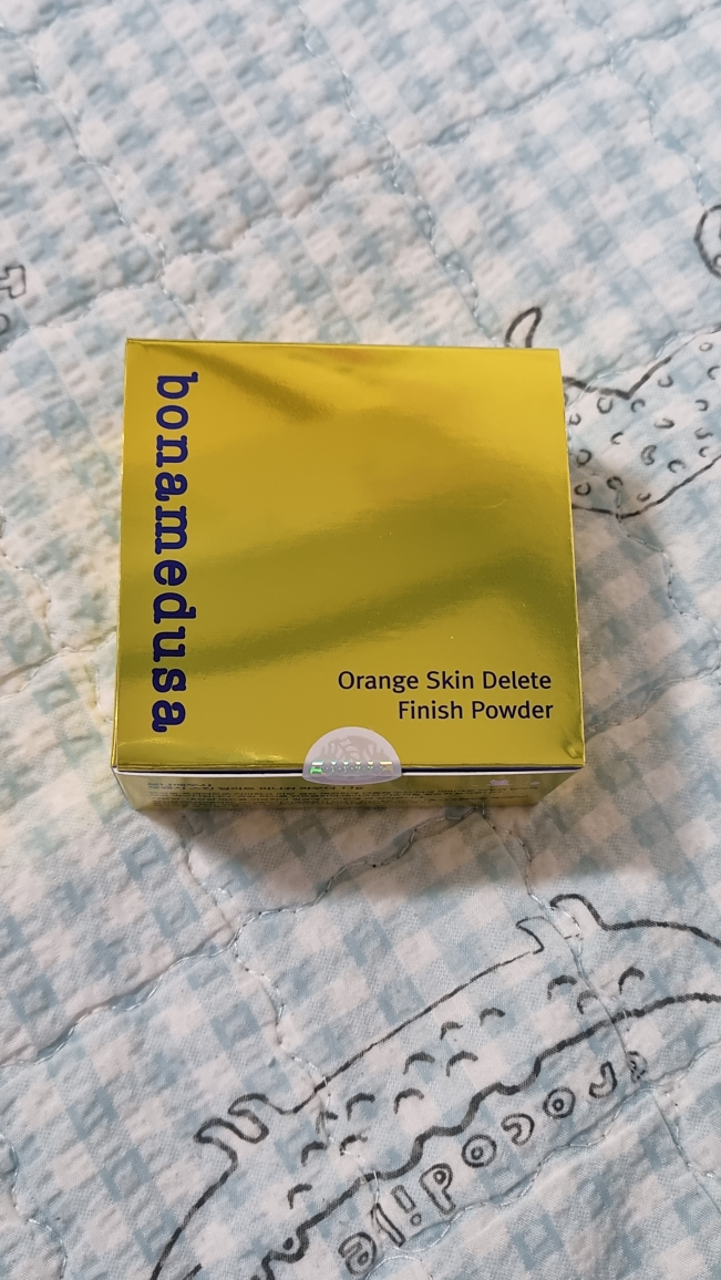 bonamedusa 橙色悦肤粉饼 review image