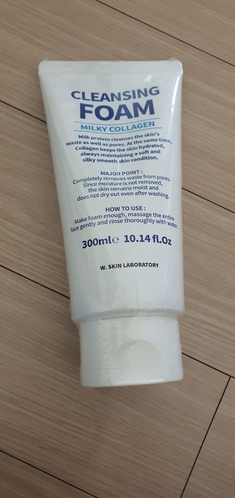 W.피부연구소 (W.SKINLABORATORY) 밀키 콜라겐 대용량 클렌징폼 review image