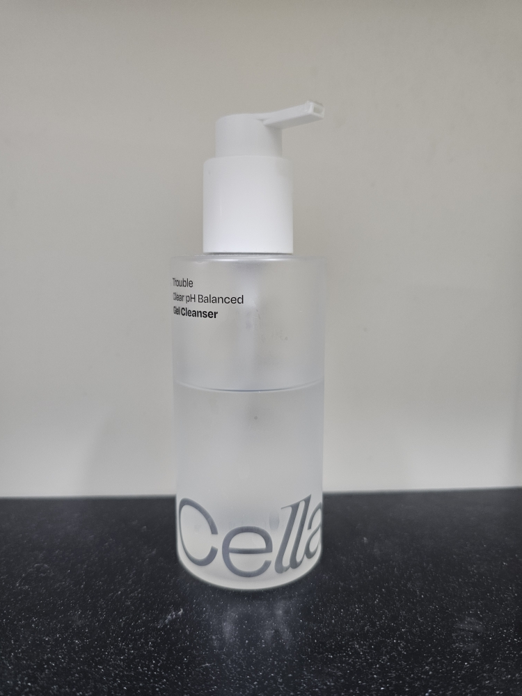 Ảnh đánh giá thực tế của người dùng về Gel rửa mặt axit nhẹ làm sạch mụn