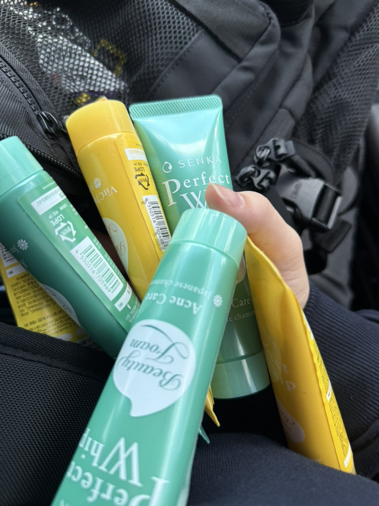 센카 (SENKA) 퍼펙트 휩 비타민C 포어리스 글로우 review image