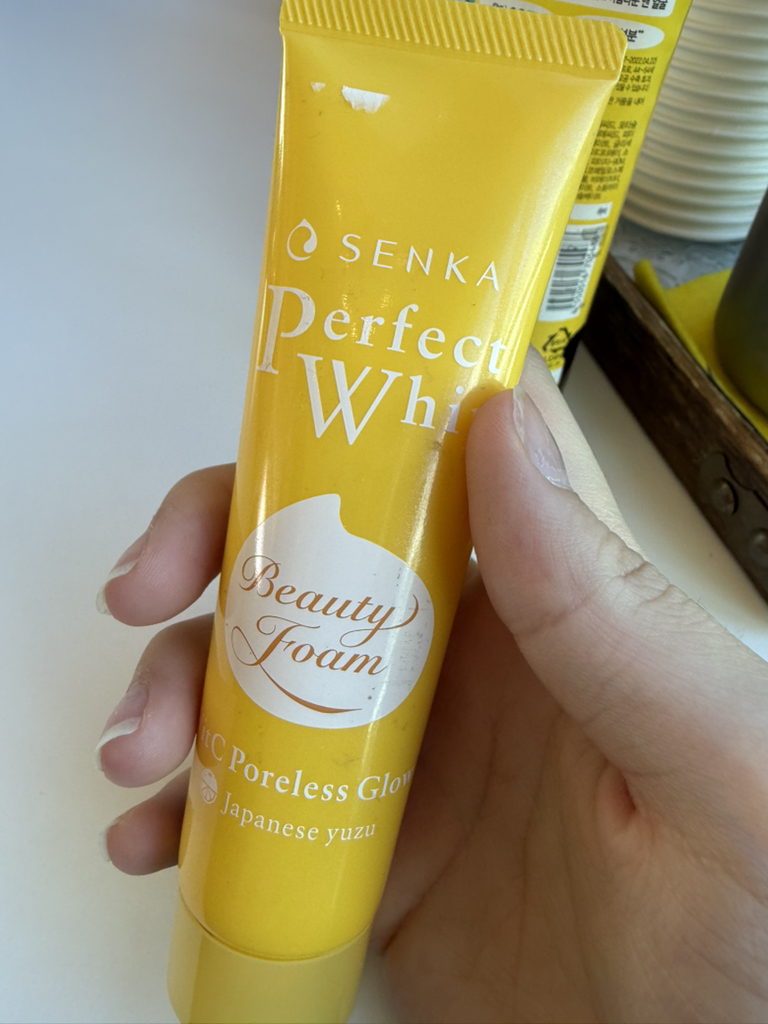 센카 (SENKA) 퍼펙트 휩 비타민C 포어리스 글로우 review image