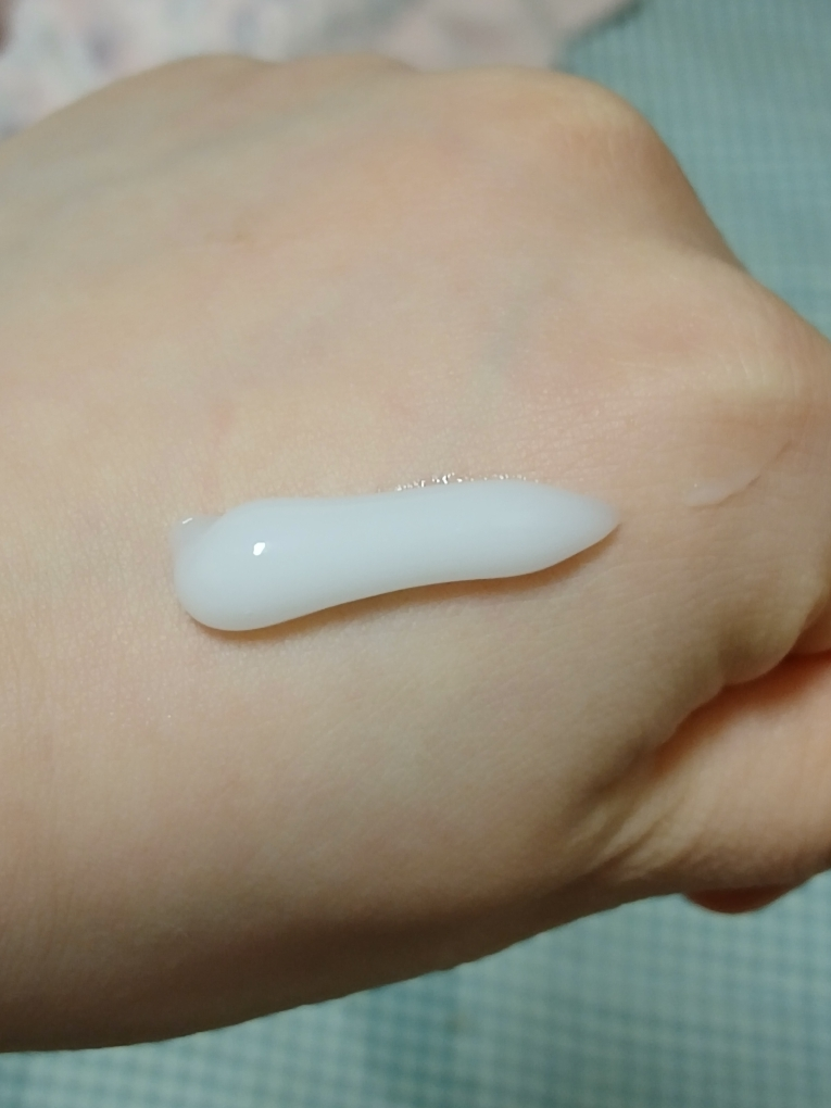 어퓨더퓨어 (A'pieuthepure) 더퓨어 티트리 수딩 젤 크림 review image