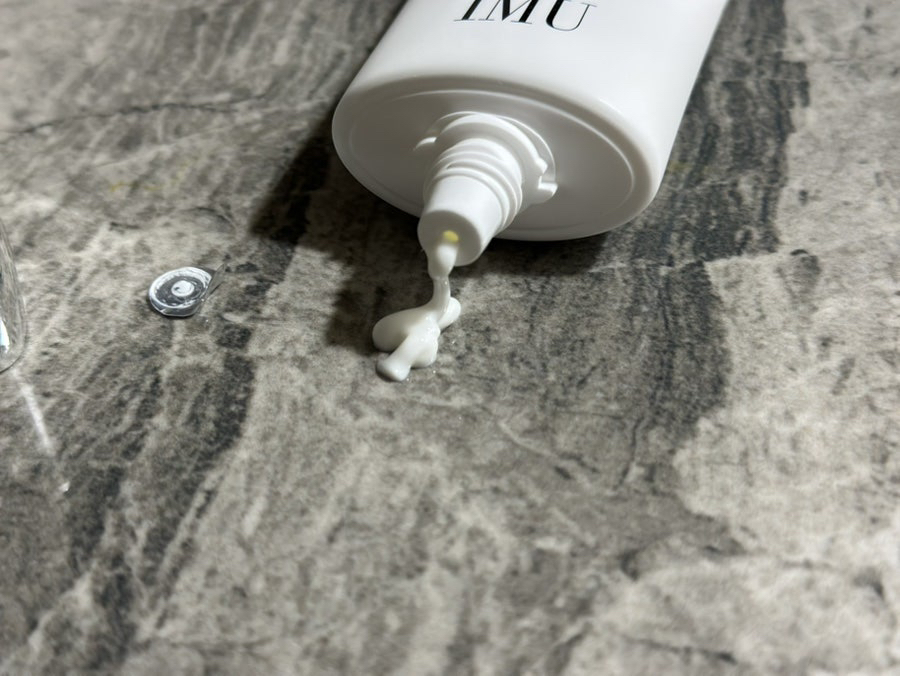 IMU Esencia Solar Colágeno Profundo [SPF50+/PA++++] review image