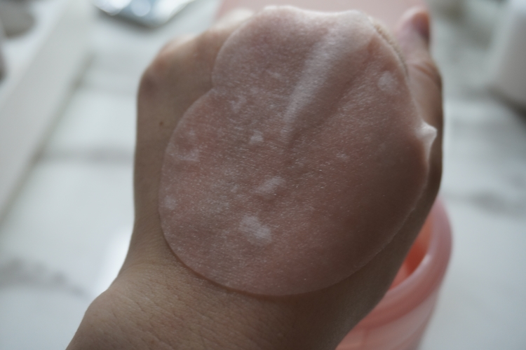 스킨푸드 (SKINFOOD) 피치뽀송 패드 review image