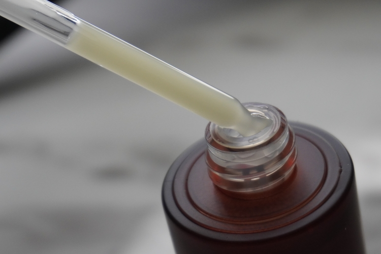 땡큐파머 (THANKYOUFARMER) 바쿠비타 리바이탈라이징 앰플 review image